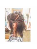 ポルタカリーナサロン(PORTA CARINA SALON)&nbsp;ヘアアレンジとインナーカラー、サーモンピンク