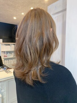 キャアリー(Caary) 福山市美容室Caary人気 透明感イエローベージュゆるふわセミディ