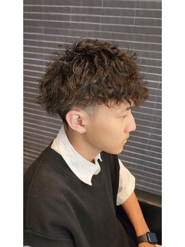 フルショウ 梅田(FURUSHO) ツーブロック/ツイスパ/パーマ/メンズ