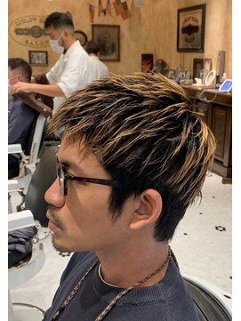 ルドローブラントオオサカ(LUDLOW BLUNT Osaka) 【LUDLOW BLUNT】ベリーショート ハイライト 金髪 今市隆二EXILE