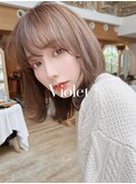 ブリーチなし透明感大人ミディレイヤーカットシルキーベージュ