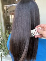 アトリエキルト(atelier Qilt)&nbsp;低温縮毛矯正　＋　水素トリートメント