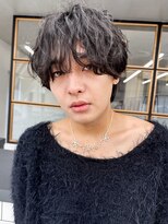 20代30代メンズスパイラルパーマワイルドオシャレ感アッシュ