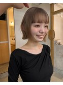 イメチェン/ホワイトブロンド/外ハネボブ/美髪/勾当台
