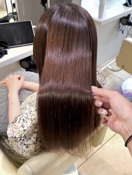 ユーフォリア 新宿店(Euphoria) 地毛風ストレート/縮毛矯正/Aujuaトリートメント