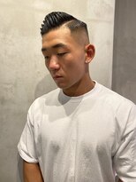 フランクスバーバーザスタンド(Frank’s barber the stand)&nbsp;スペインカール/スパイキーショート/フェザーパーマ/飯田橋E