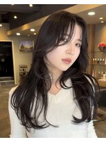 アイコントーキョー(i CON TOKYO)&nbsp;柔らかダークグレージュ × 海外ロングレイヤー