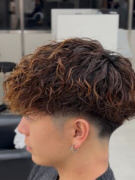 ゴールド 京都 三条(GOALD) スペインカール