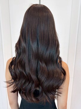 グレージュロング暗めカラー韓国ヘア顔周りレイヤー_ba566251