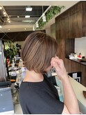 ボブ白髪ぼかしハイライト