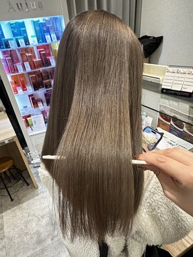 フェイス 港南台店(FACE。) 透明感ベージュ/ダブルカラー/髪質改善