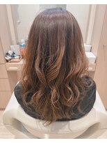 コーエン(cowen) くびれヘア顔周りレイヤーボブ絶壁グレージュコテ巻風パーマ40代