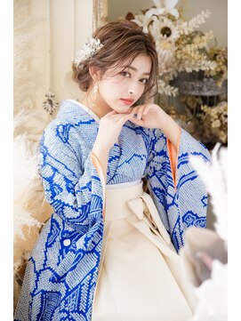 シャルメ 三宮店(CHARMER) 和装・洋装どちらもOK!万能ゆるふわシニヨン♪