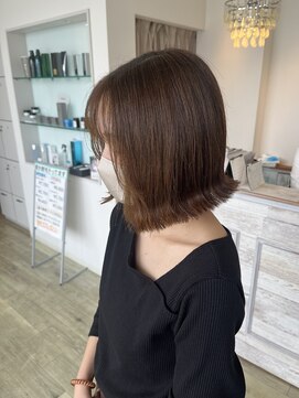 ルシードスタイル　ムースユイット(LUCIDO STYLE mousse8) 【外ハネ仕上げ】ブラウンボブ