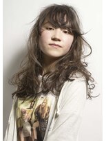 ブルー ヘアーメイク(Blue Hair Make)&nbsp;くしゃバングのウェーブロングスタイル