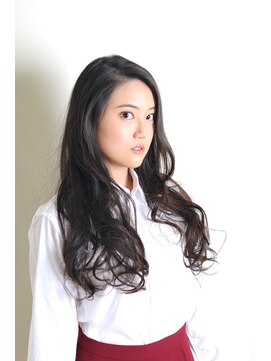 エムプラス センター北(M.plus) かきあげバングとゆるパーマで外人風ロング《YASU》