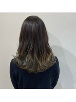 ハク(haku.)&nbsp;グラデーション　アッシュグレー