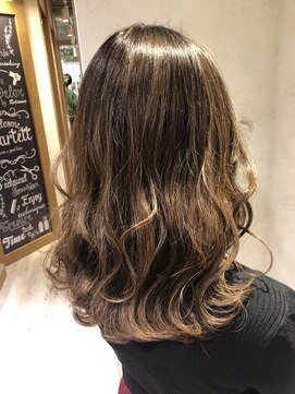 カルテット(Quartett) 【Quartett】大人ベージュハイライト