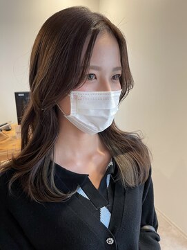 ナンバー(number+) 20代30代大人かわいい艶感グレージュインナカラー