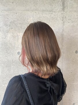 ゼロプラス(ZERO +) くびれボブxインナーピンク