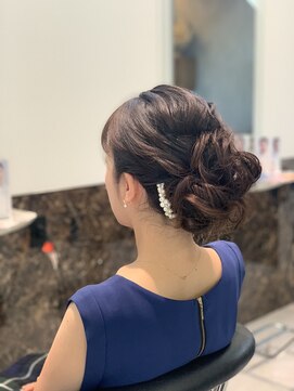 ビジョルノ つくばみどりの店(Begiorno) ヘアセットヘアアレンジシニヨン二次会パーティー大人美人