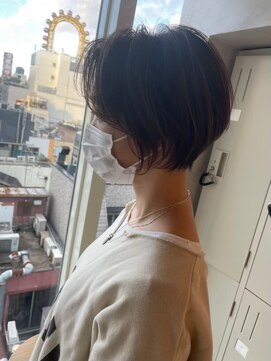 ウィリーベル 沖縄(WILLIE BELLE) 20代30代大人かわいい/グレージュカラー/ショートボブ/小顔/前髪