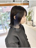 インナーカラーブルー　切りっぱなしボブ　インナーカラー