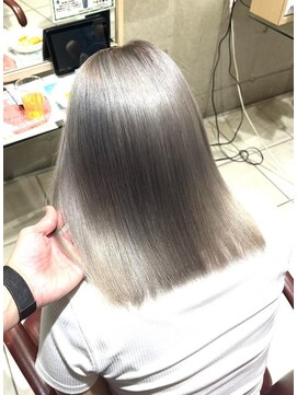 エム インターナショナル 春日部本店(EMU international) 垢抜けたい方必見