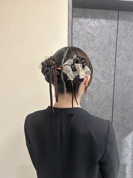 ミラ(Mila) リボンを使ったトレンドアレンジ！！　＊結婚式お呼ばれヘア