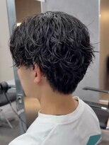 エルマーク 梅田(L-MARK)&nbsp;スパイラルパーマツイストパーマアップバング短髪メッシュ