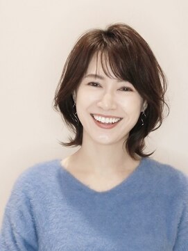 アンベリールフルー(EMBELLIR fleur) 大人のナチュラルミディ　３０代４０代５０代