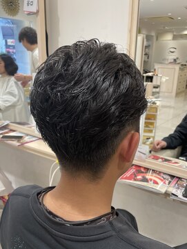 カペリベラ 寝屋川店(Capelli Bella) ショートフェザーパーマ