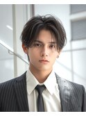 黒髪人気ツーブロックニュアンスセンターパート