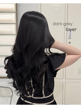 シーン(scene) ダークグレー×透明感カラー×レイヤーカット×韓国ヘア