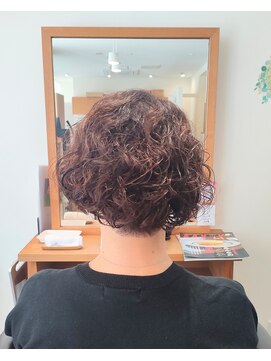ボヌールヘアー(BONHEUR hair) 癖毛活かしショート