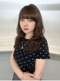 ベージュカラーにレイヤースタイル♪