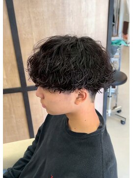 メンズギフト(men's GIFT) ツイストスパイラルパーマ波巻きパーマツーブロック刈り上げ