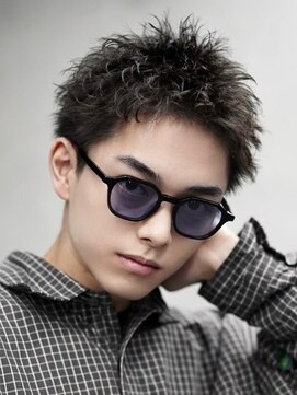 フィフス(fifth) メンズシースルーマッシュニュアンスパーマシャドウパーマテテ風