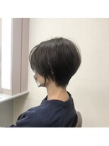 テルミークリニカルデザイン 千里中央店&nbsp;ひし形ショート後ろからの長さ