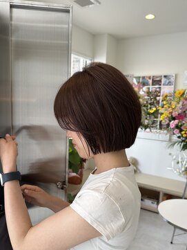 ニュイアン(nuian) marron brown