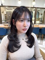 ロンドアベニール 北千住(Lond avenir)&nbsp;ダークパープル/くびれミディ/顔周りレイヤー/レイヤーカット