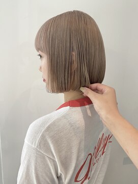 アライブ ハラジュク(ALIVE harajuku) 柔らかベージュ