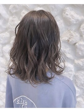 モアナ バイ ヘッドライト 沖縄豊見城店(Moana by HEADLIGHT) Moana豊見城＃パーマ＃ミディアムボブ＃ショートボブ