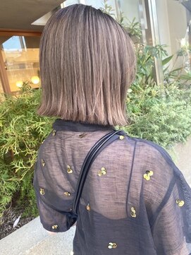 マシェリ バイ ハセ(ma cherie by HASE) 【切りっぱなしボブ】ぱつっと切りっぱなしラインがかわいい