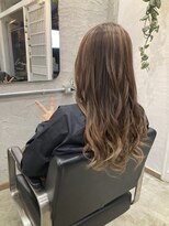 エン(en)&nbsp;ハイライト×グラデーション