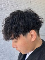 フゥ 宇都宮(FeU) 栃木緩め波巻きパーマシャドウパーマメンズマッシュウルフカット