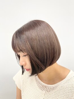 ハンズ(HANDs)の写真/1人1人の顔型やバランスに合わせたカットで、美人度上がるボブスタイルへ。韓国風もお任せ♪