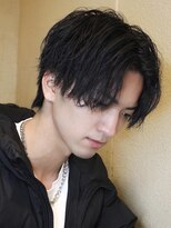 センターパート波巻きパーマスパイラルパーマツイストスパイラル