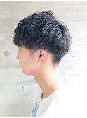 ツイスパ×センターパートマッシュで上品さUP顔まわり