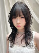 バイオレット 表参道店(Violet)&nbsp;ハッシュカットシャギーミディアムレイヤーアイスグレーIB-59